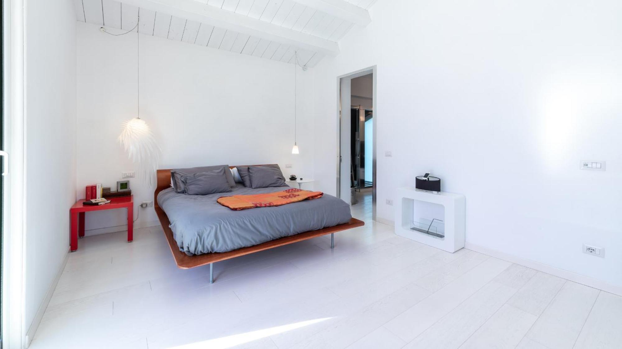 Casa Cantagallo 4&4, Emma Villas フェルモ エクステリア 写真