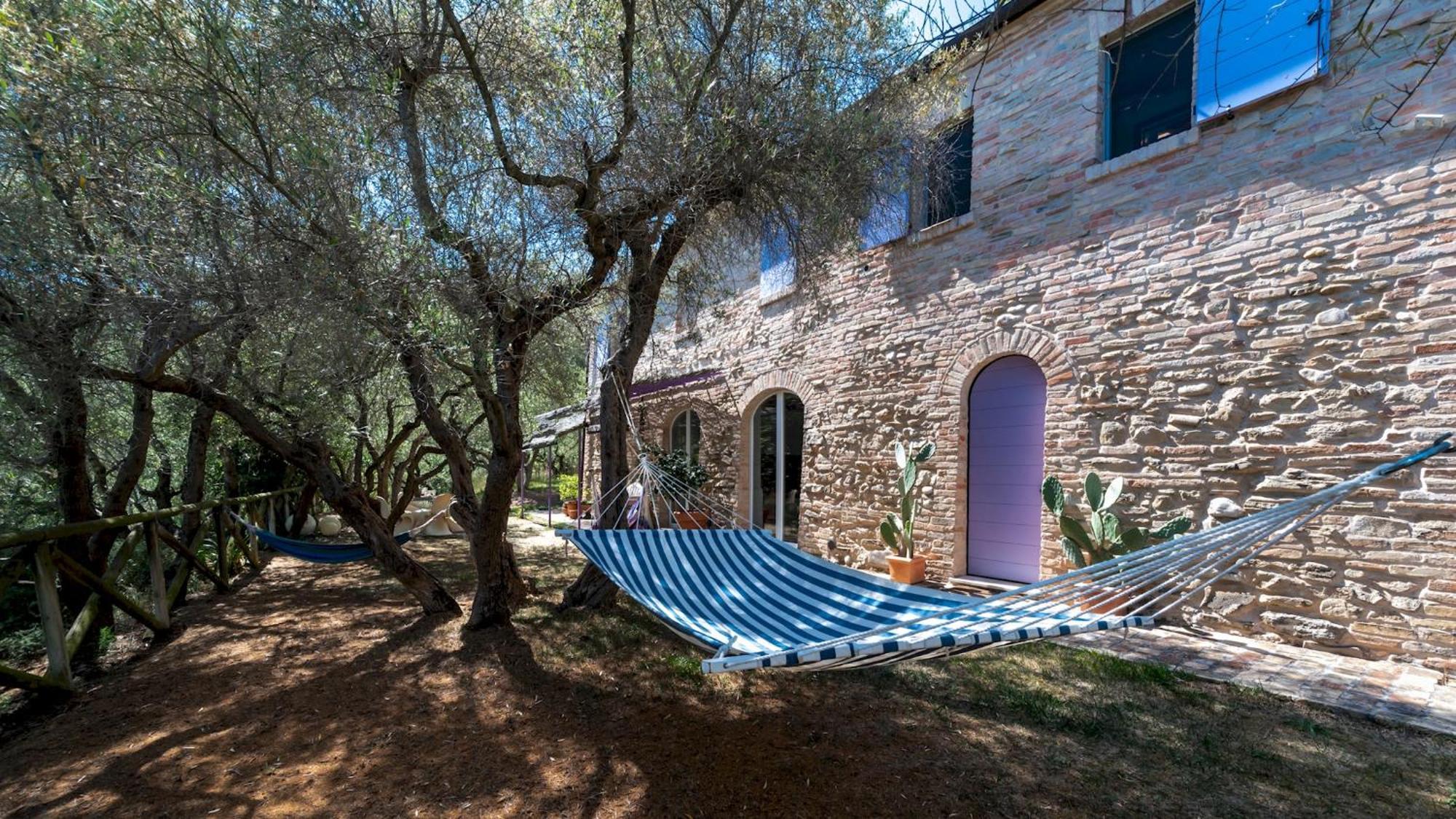 Casa Cantagallo 4&4, Emma Villas フェルモ エクステリア 写真